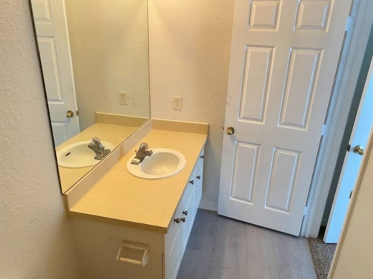 Condo for rent at 18001 Richmond Place Dr, Tampa, FL 33647