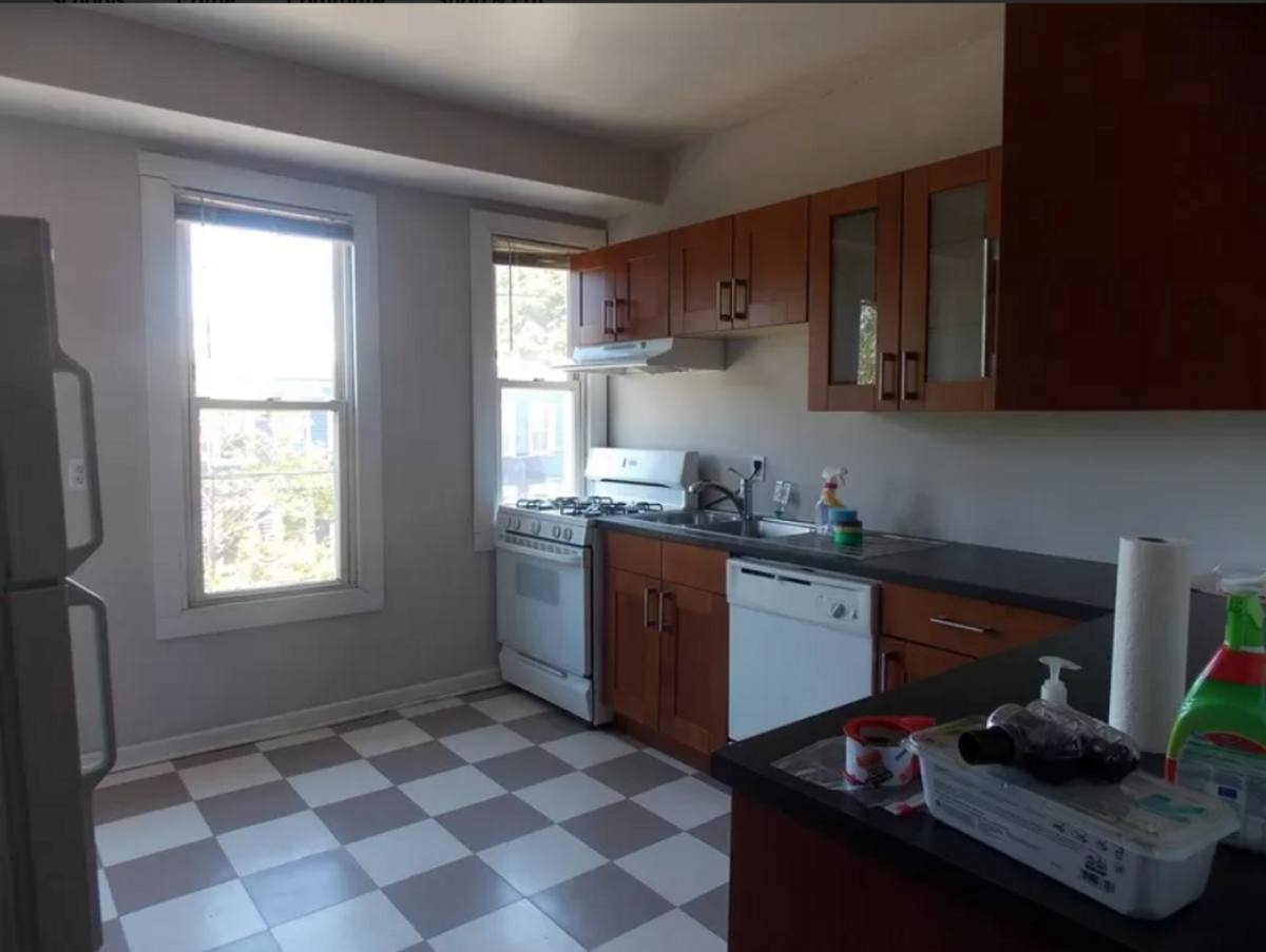 Apartment for rent at 940 State St, New Haven, CT 06511