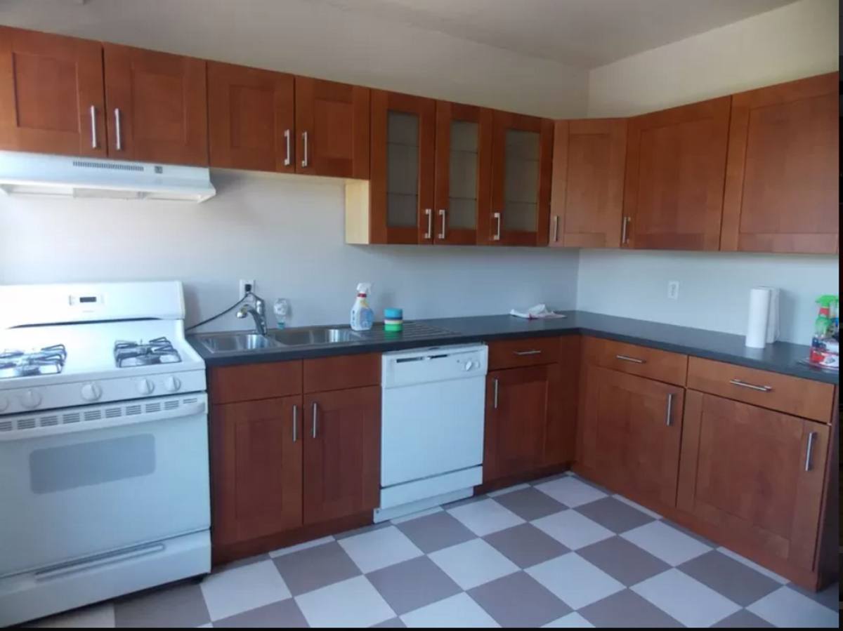 Apartment for rent at 940 State St, New Haven, CT 06511