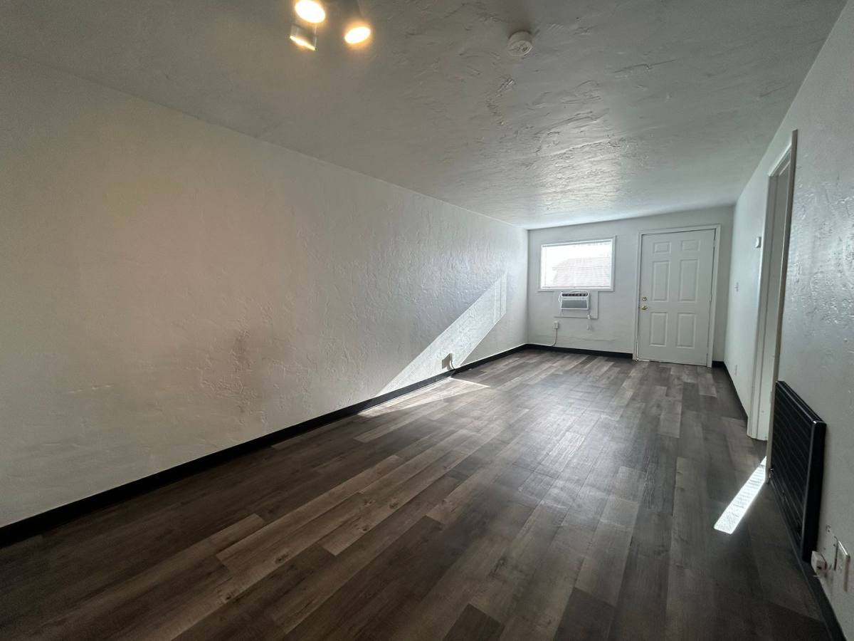 Apartment for rent at 928 Ruby St, Pasco, WA 99301