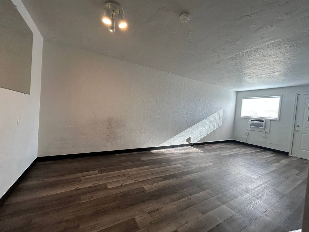 Apartment for rent at 928 Ruby St, Pasco, WA 99301