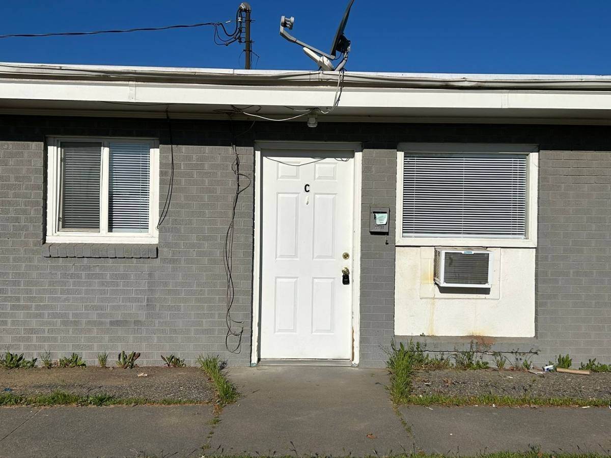 Apartment for rent at 928 Ruby St, Pasco, WA 99301