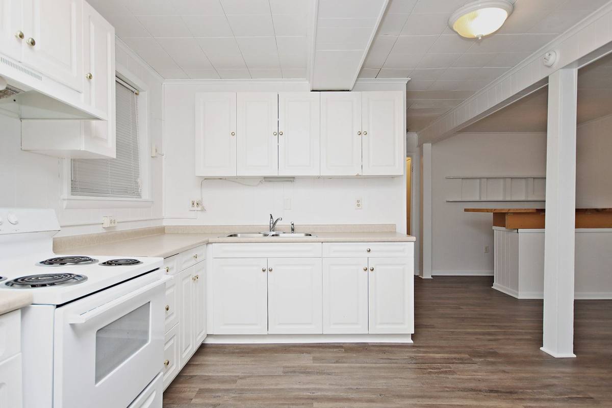 Apartment for rent at 2423 Sunset Rd, Charlottesville, VA 22903