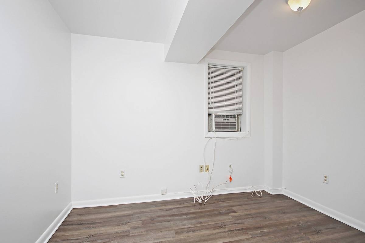Apartment for rent at 2423 Sunset Rd, Charlottesville, VA 22903