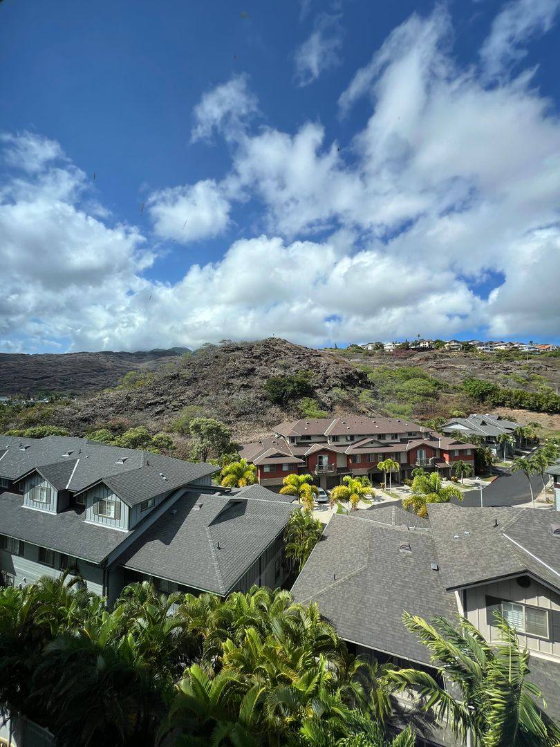 Apartment for rent at 7002 Hawaii Kai Dr, Honolulu, HI 96825