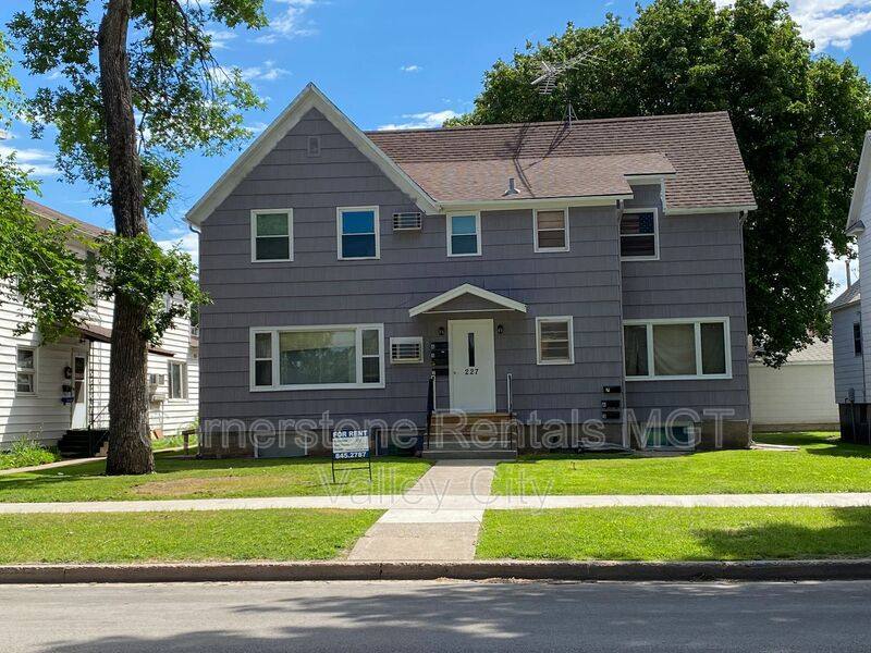 Apartment for rent at 227 Central Ave S #6, Valley City, ND 58072