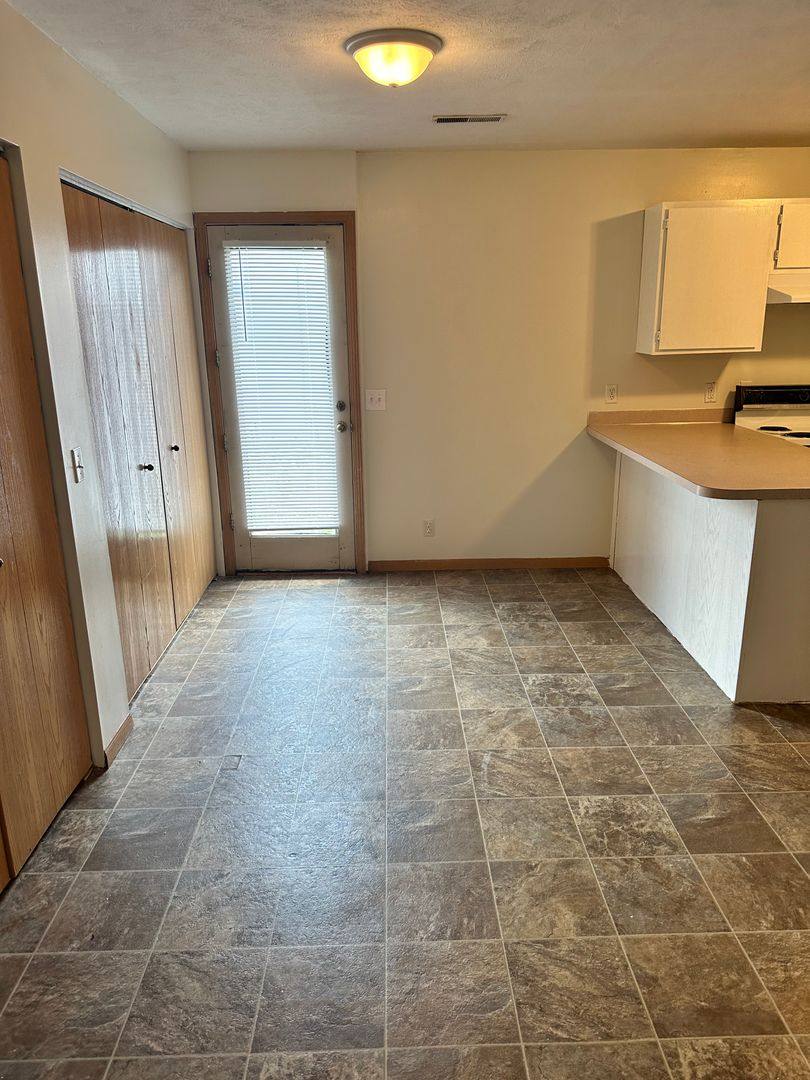 Apartment for rent at 2636-2638 N, Lincoln, NE 68521