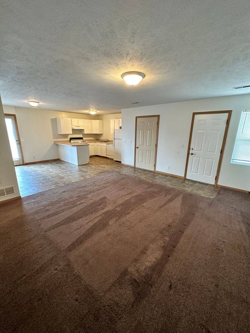 Apartment for rent at 2636-2638 N, Lincoln, NE 68521