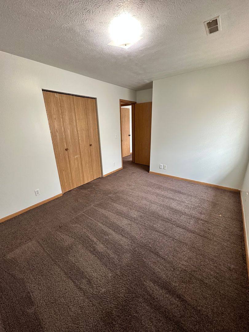 Apartment for rent at 2636-2638 N, Lincoln, NE 68521