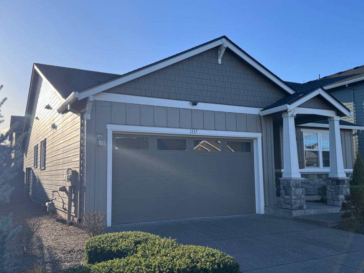 House for rent at 1115 S 32nd Ave, Cornelius, OR 97113