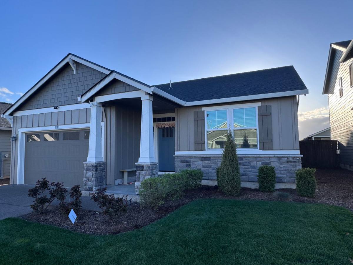 House for rent at 1115 S 32nd Ave, Cornelius, OR 97113
