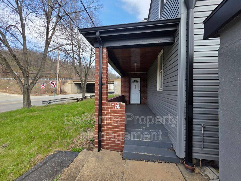 Apartment for rent at 165-167 State St, Wilmerding, PA 15148