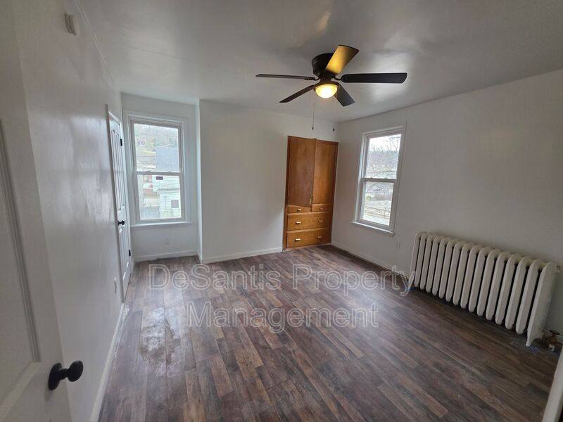 Apartment for rent at 165-167 State St, Wilmerding, PA 15148