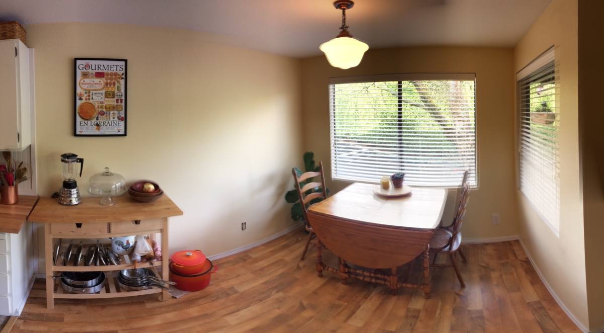 Condo for rent at 5818 NE 70th St, Seattle, WA 98115