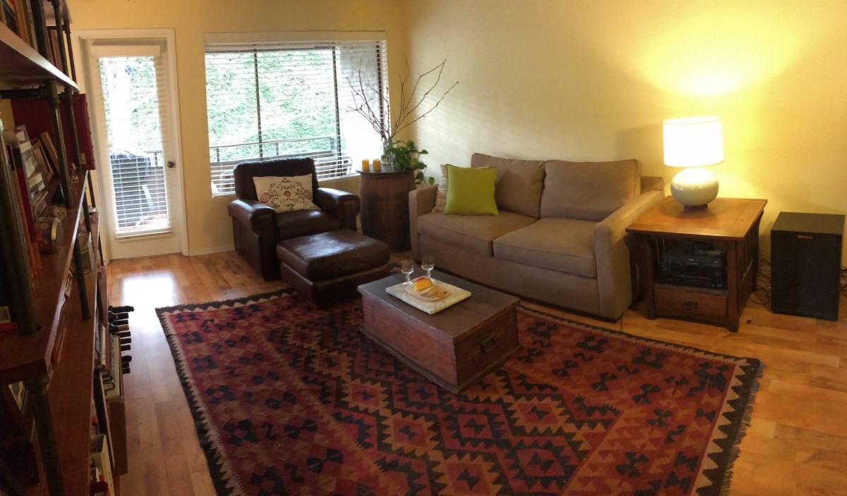 Condo for rent at 5818 NE 70th St, Seattle, WA 98115