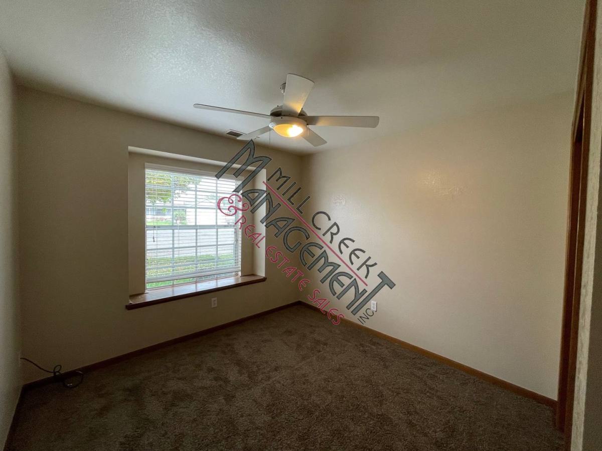 House for rent at 1913 Del Monte Court, Tulare, CA 93274