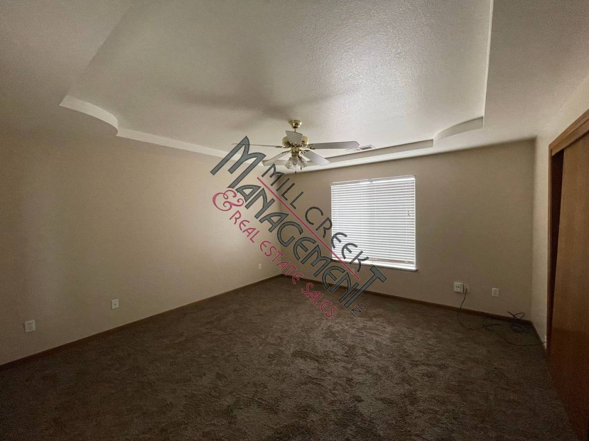 House for rent at 1913 Del Monte Court, Tulare, CA 93274