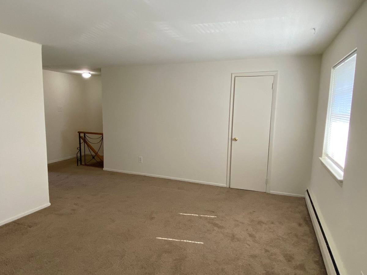 Apartment for rent at 3550 Bartram Rd, Willow Grove, PA 19090