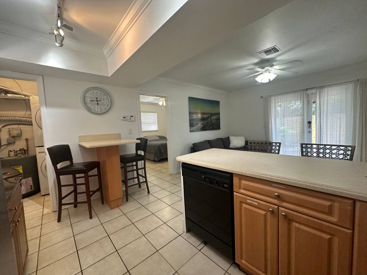 Apartment for rent at 740 NE 37th St, Fort Lauderdale, FL 33334