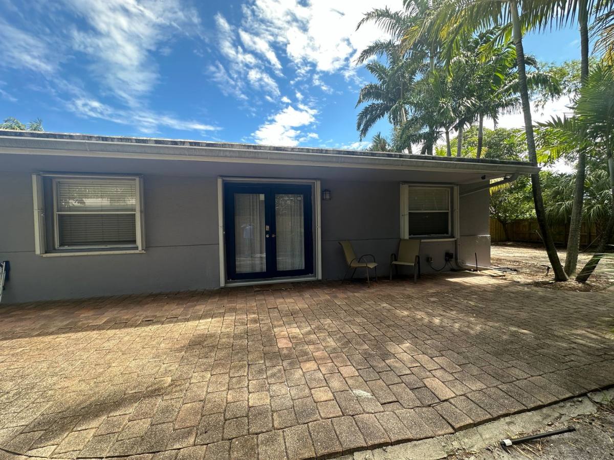 Apartment for rent at 740 NE 37th St, Fort Lauderdale, FL 33334