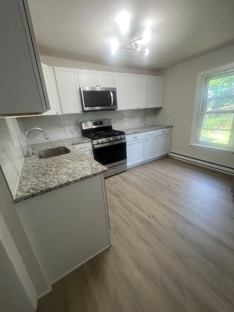 House for rent at 541 Lincoln Ave, Pottstown, PA 19464