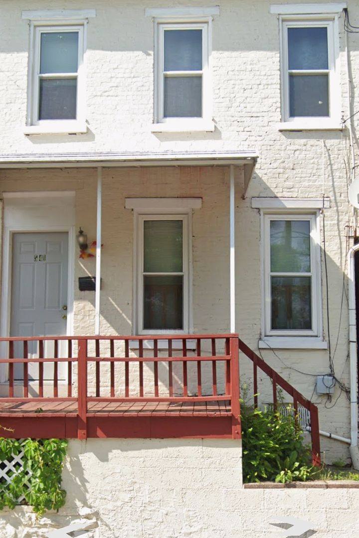 House for rent at 541 Lincoln Ave, Pottstown, PA 19464