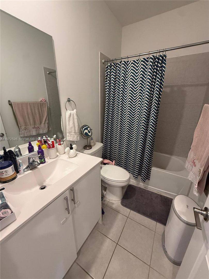 Townhouse for rent at 20378 NW 6th Ave, Miami, FL 33169