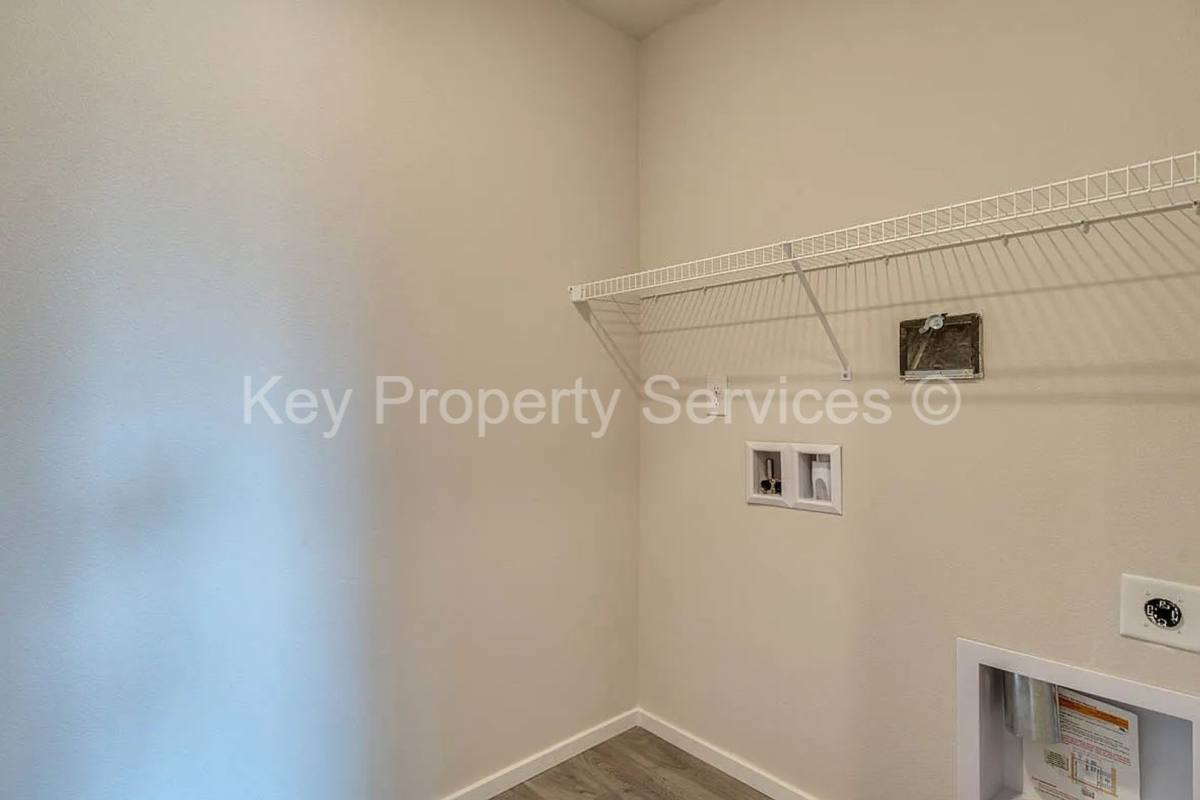 Townhouse for rent at 12609 NE 116th Way, Vancouver, WA 98682