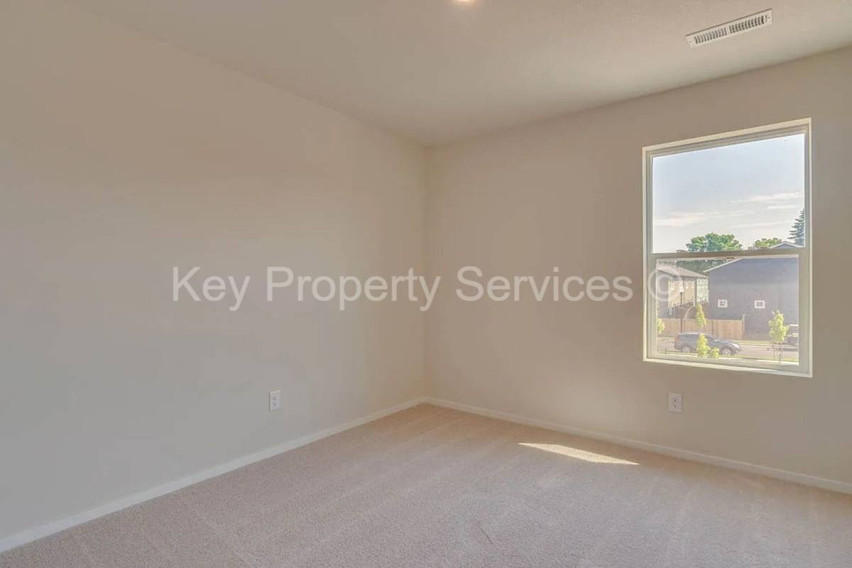 Townhouse for rent at 12609 NE 116th Way, Vancouver, WA 98682