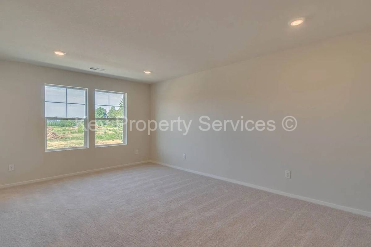 Townhouse for rent at 12609 NE 116th Way, Vancouver, WA 98682