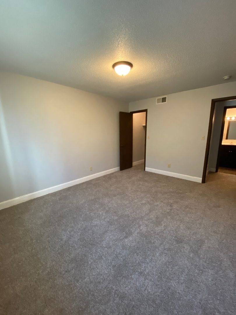 Apartment for rent at 4213 E 12th St, Sioux Falls, SD 57103