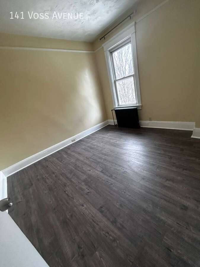 Apartment for rent at 141 Voss Ave, Yonkers, NY 10703