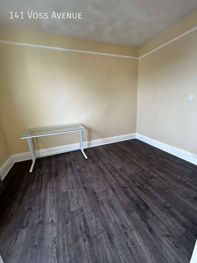 Apartment for rent at 141 Voss Ave, Yonkers, NY 10703