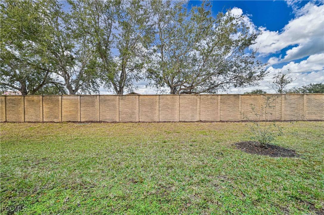 Townhouse for rent at 10120 Tin Maple Dr #19, Estero, FL 33928