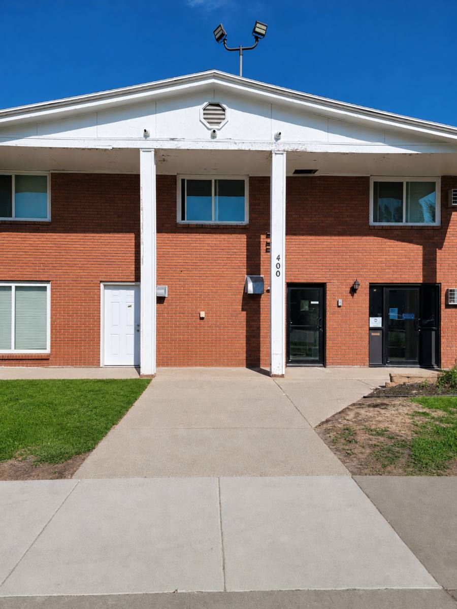 Apartment for rent at 318-408 17th St NW, East Grand Forks, MN 56721