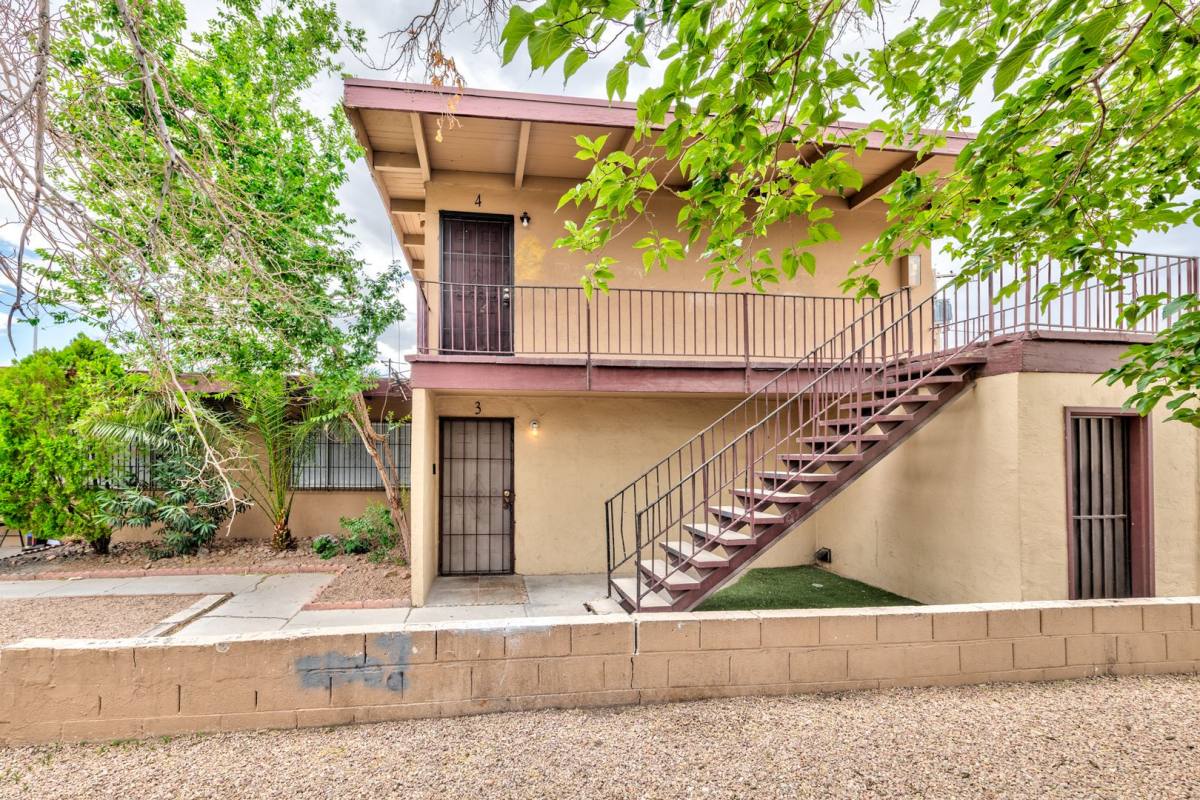 Apartment for rent at 3237 Arlene Way, Las Vegas, NV 89108