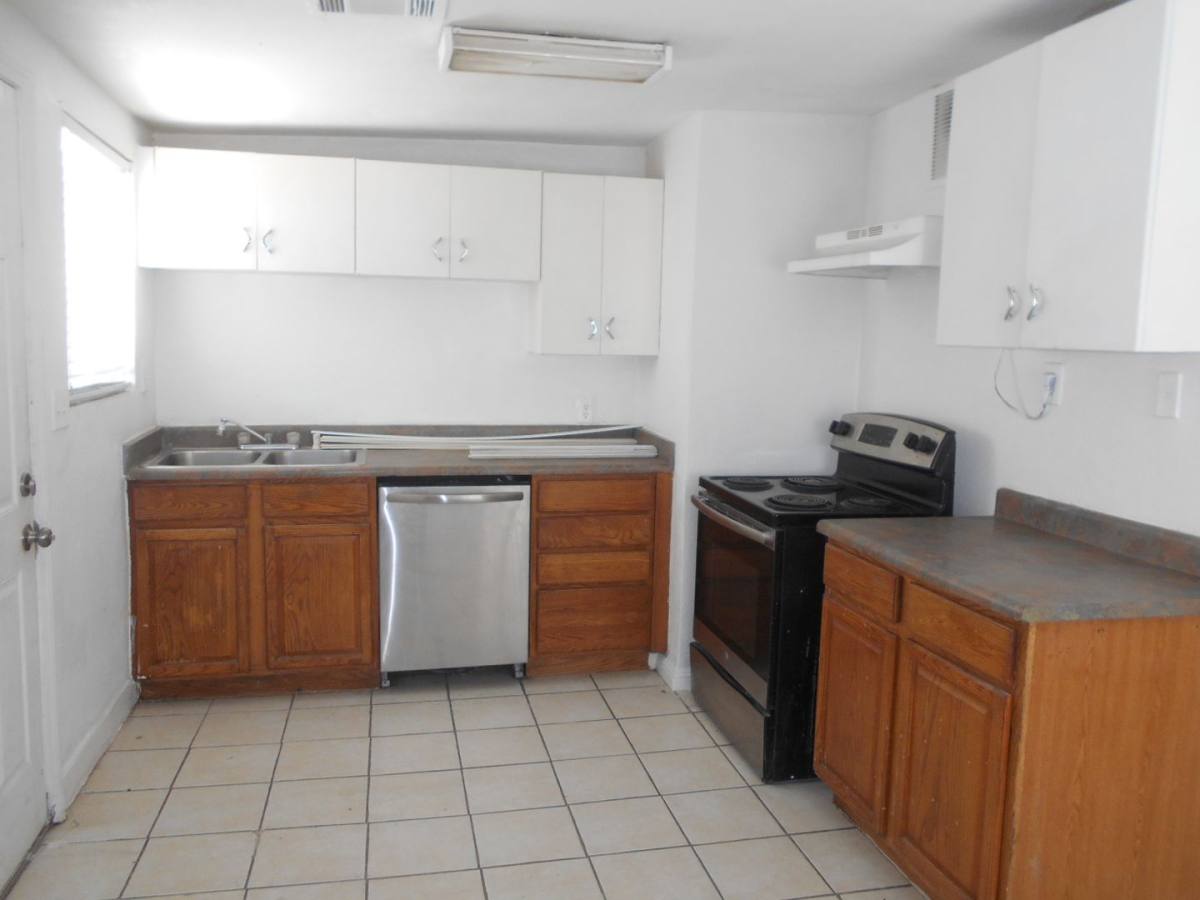 House for rent at 2137 E Saint Louis Ave, Las Vegas, NV 89104
