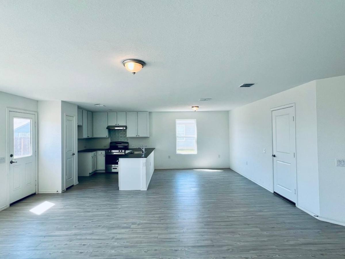 House for rent at 10135 Ana Heights, San Antonio, TX 78224