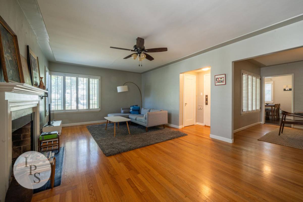 House for rent at 210 E Harvard Ave, Fresno, CA 93704