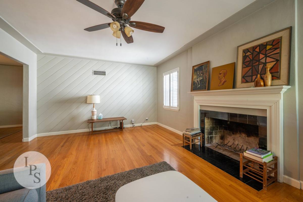 House for rent at 210 E Harvard Ave, Fresno, CA 93704
