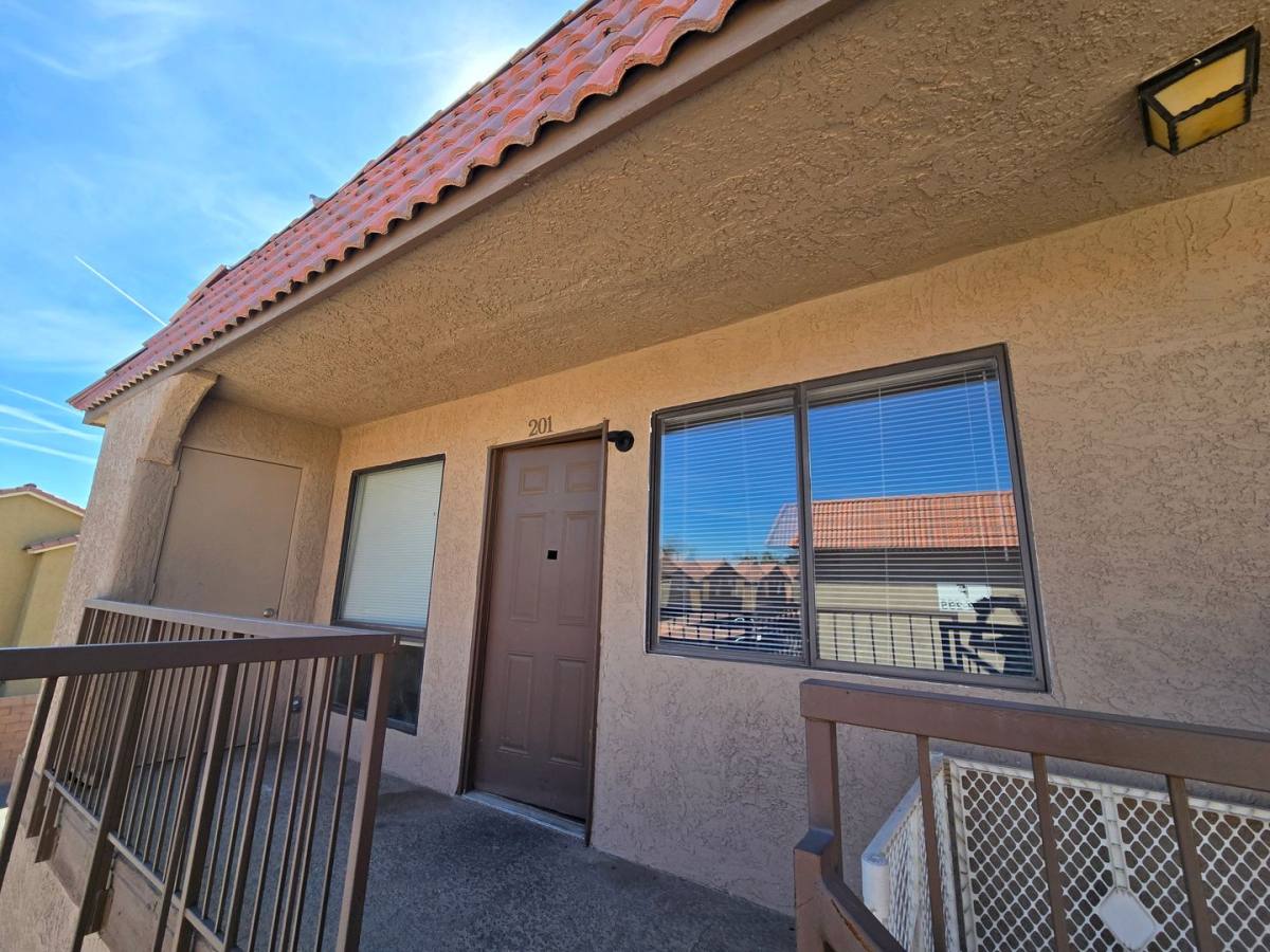 Condo for rent at 4300 Lamont St, Las Vegas, NV 89115