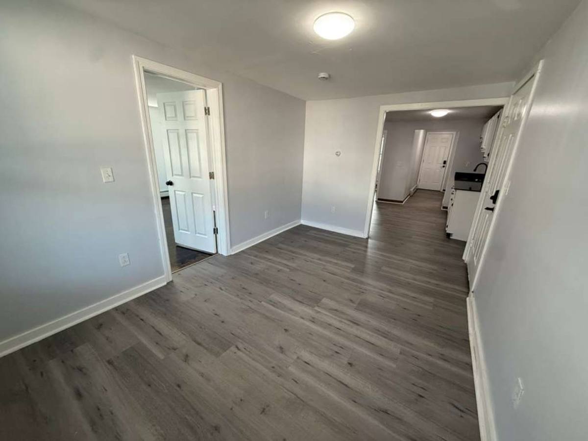 Apartment for rent at 88 Cross St, Southbridge, MA 01550