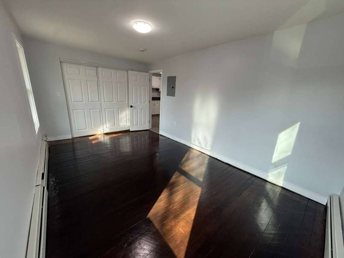 Apartment for rent at 88 Cross St, Southbridge, MA 01550