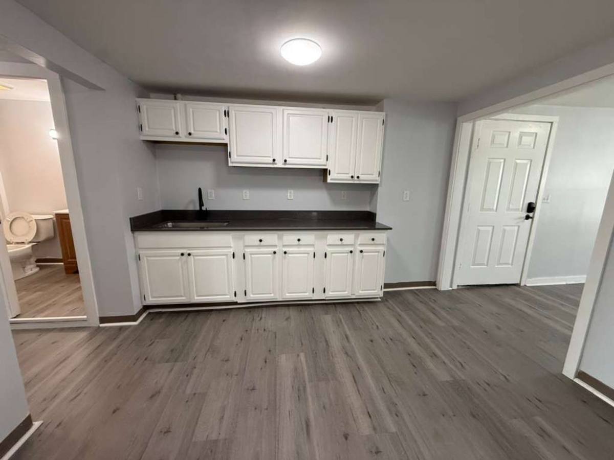 Apartment for rent at 88 Cross St, Southbridge, MA 01550
