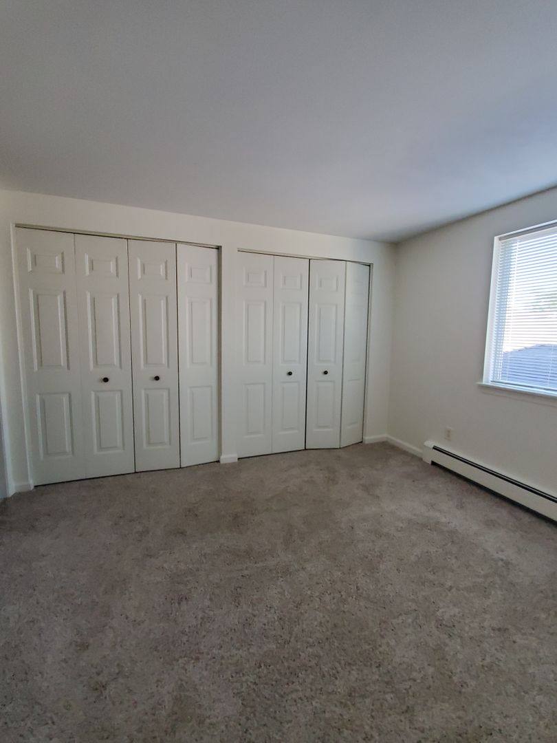 Apartment for rent at 300 Clayton Manor Dr S, Liverpool, NY 13088
