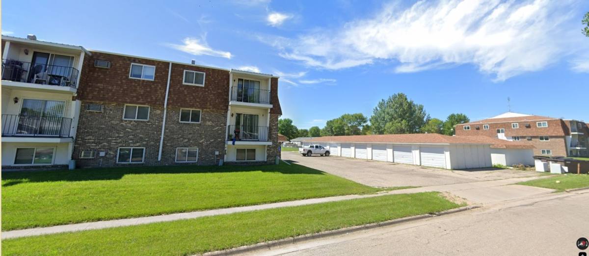 Apartment for rent at 102 5th St NW, Dilworth, MN 56529
