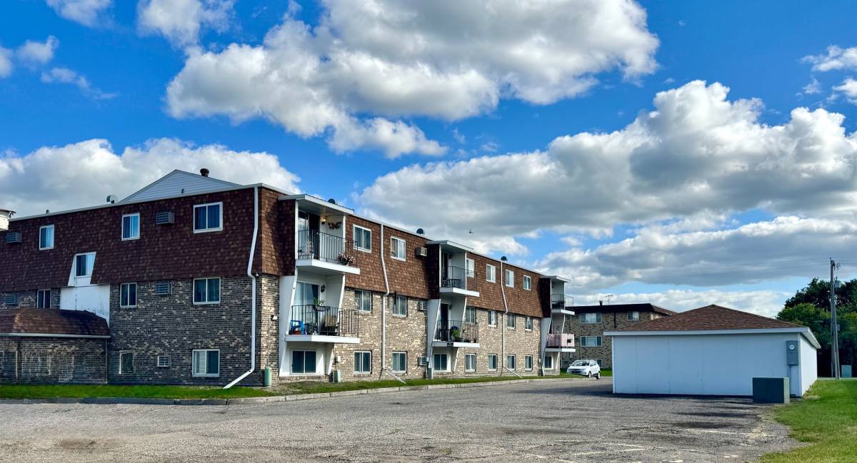 Apartment for rent at 102 5th St NW, Dilworth, MN 56529