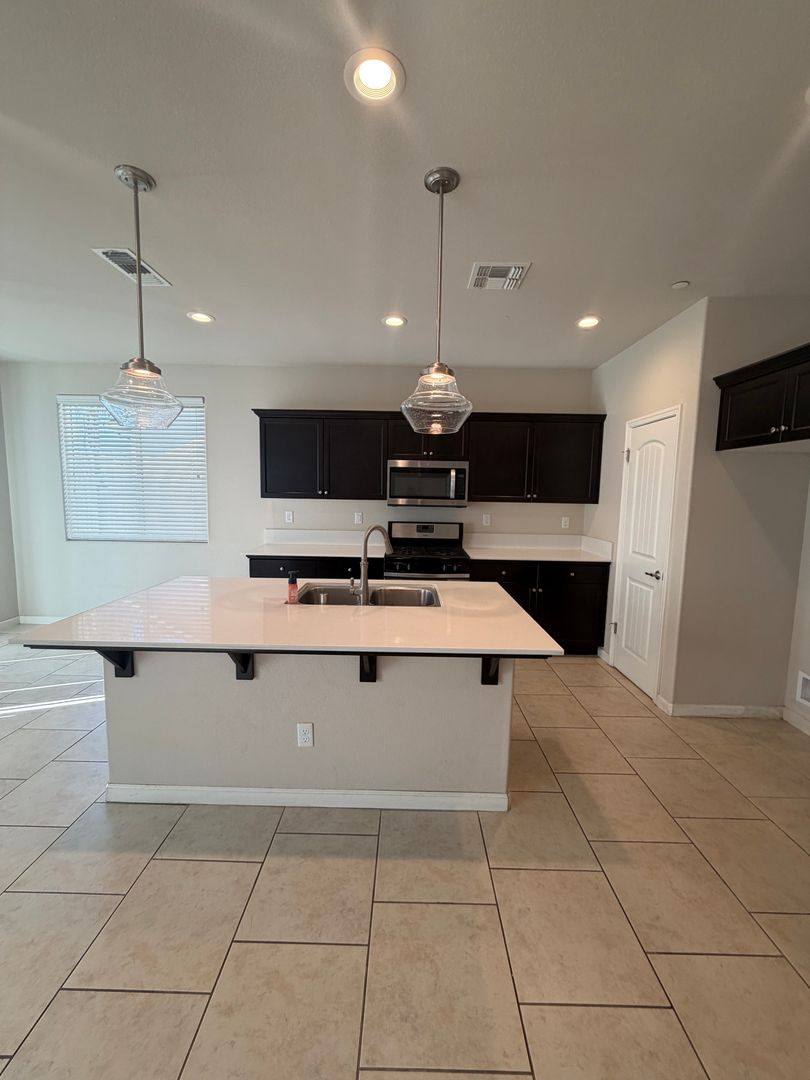 House for rent at 1696 Softwind Dr, Tulare, CA 93274