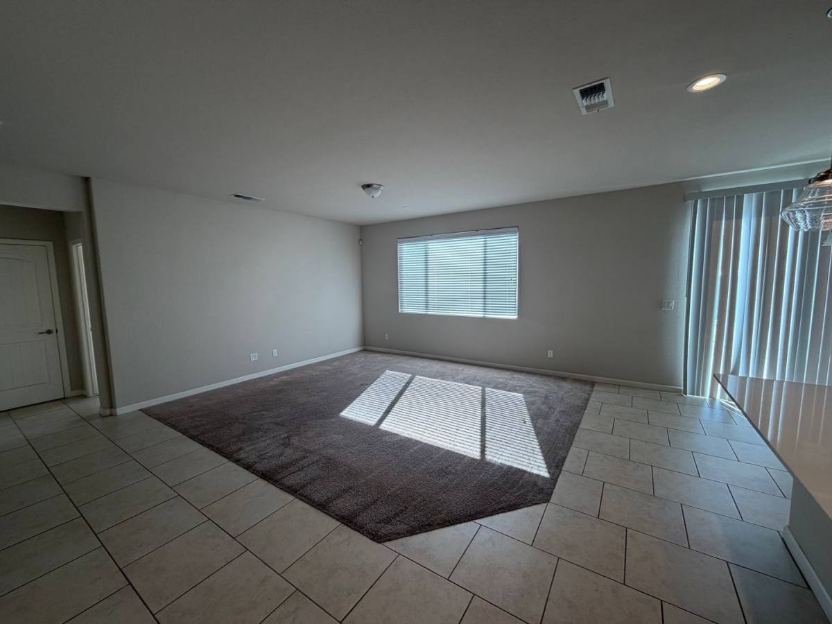 House for rent at 1696 Softwind Dr, Tulare, CA 93274