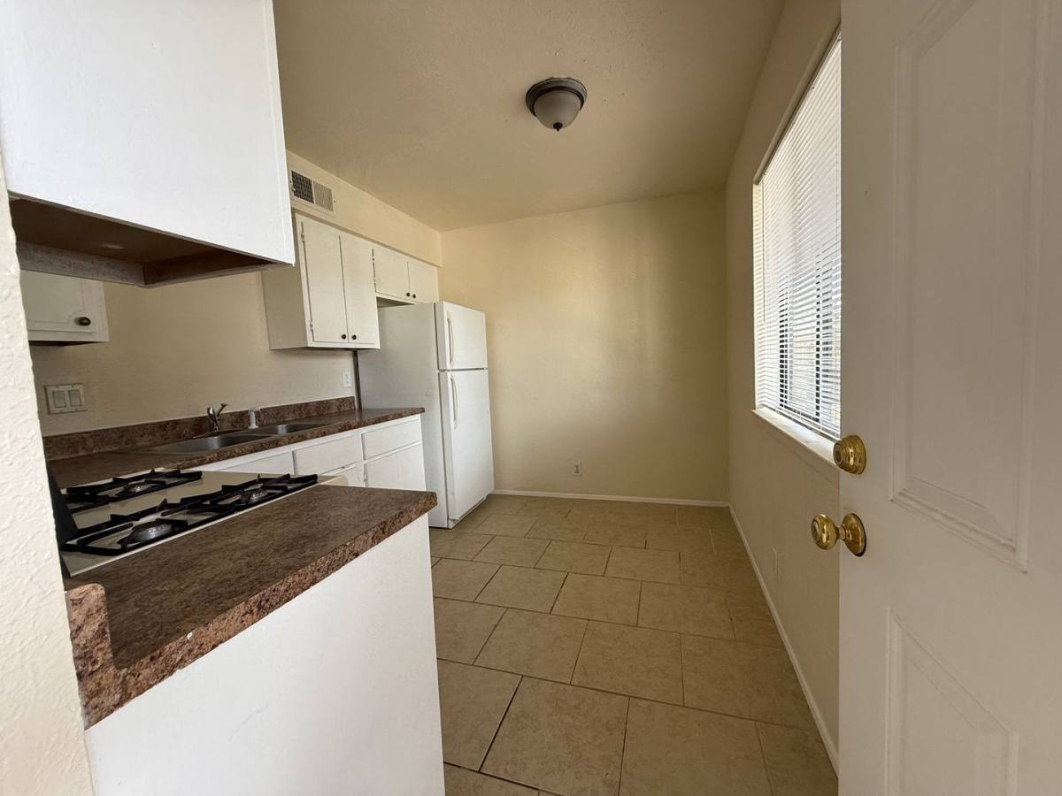 Apartment for rent at 301 & 305 Grove St NE, Albuquerque, NM 87108